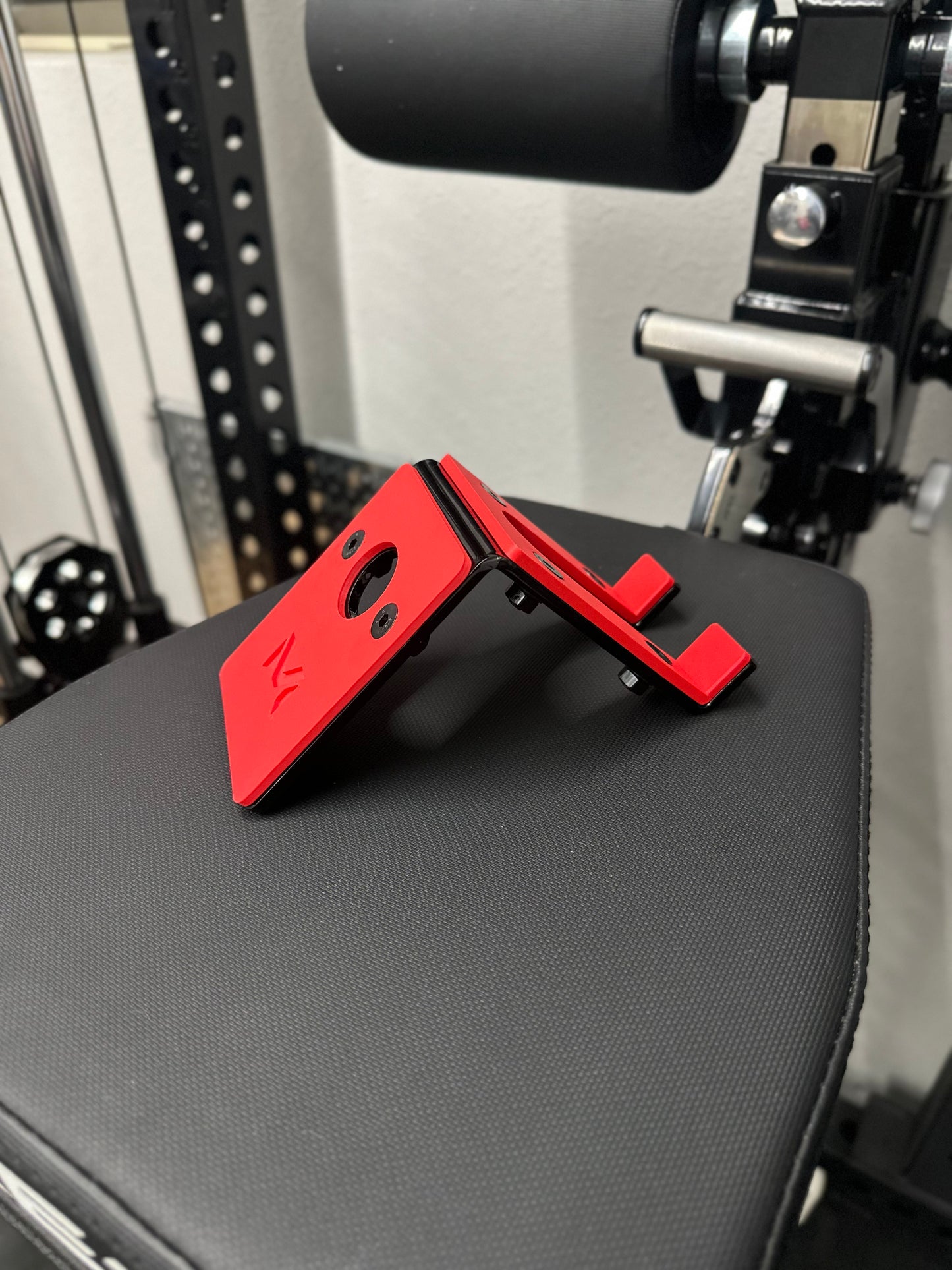 THE STRONGHOLD - Vertical Barbell Mount